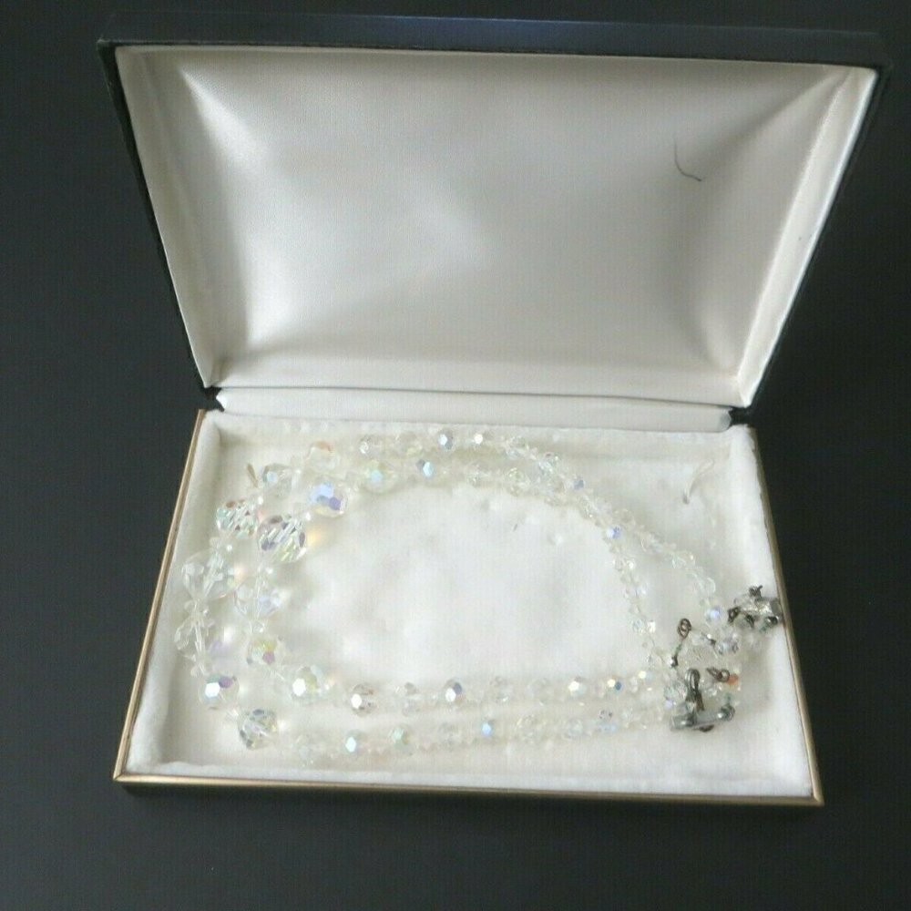 Vintage Clear Crystal Aurora Borealis Necklace - Picture 3 of 4